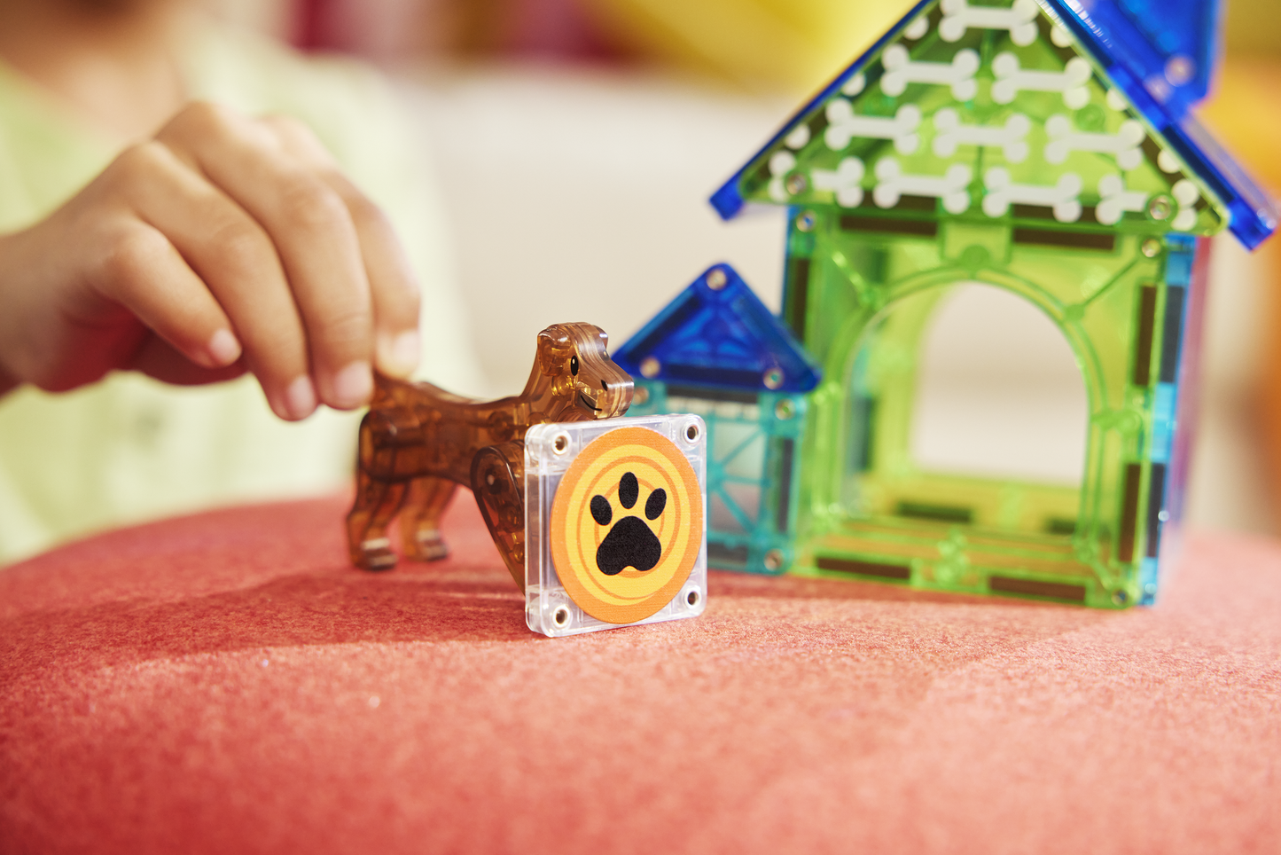 MAGNA-TILES Dog House 13-Piece Set