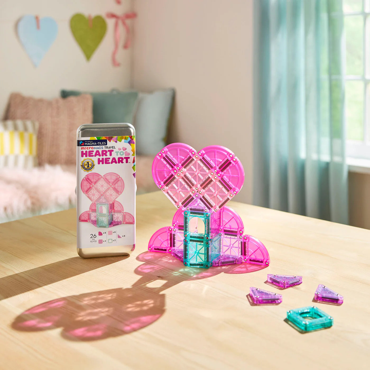 MAGNA-TILES microMAGS Heart to Heart 26-Piece Travel Set