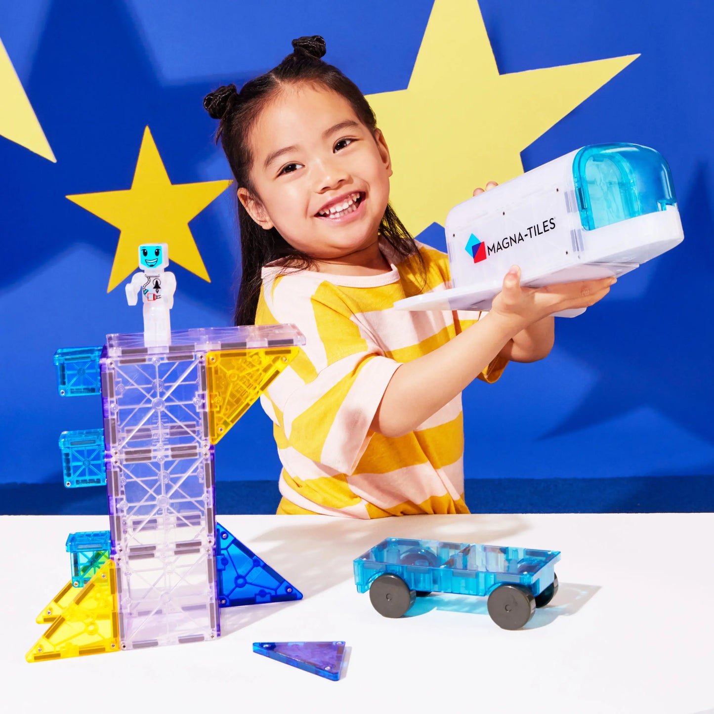 MAGNA-TILES® Space 32-Piece Set